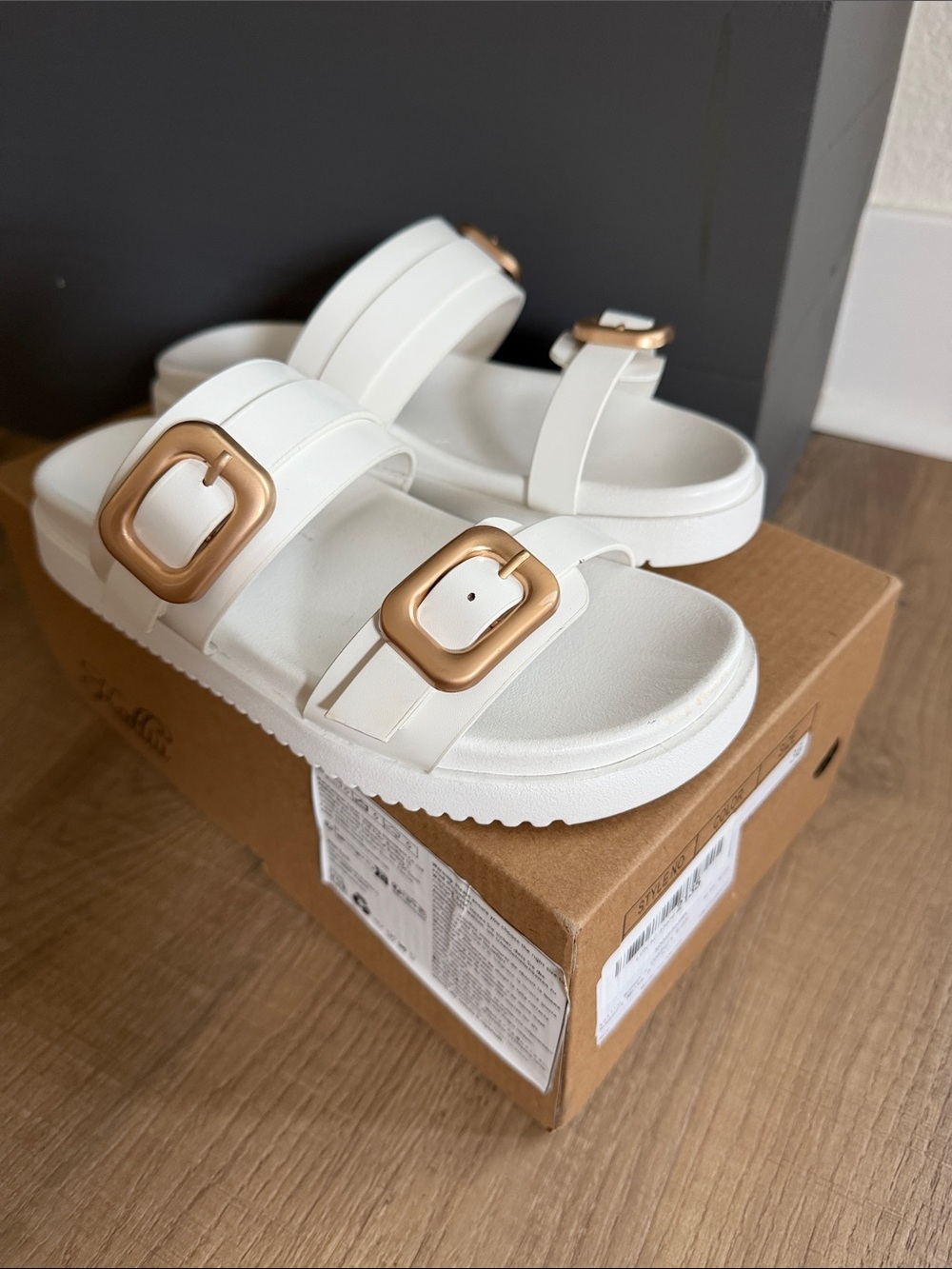 katliu Women's Flat Sandals Two Strap Buckle Sandals With Arch Support